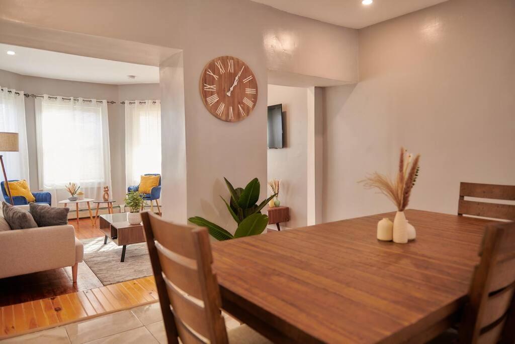 Cozy Apartment 1St 10Min Walk Downtown And City View Providence Buitenkant foto